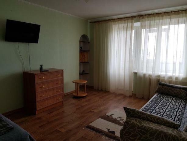 Уютная Квартира В 5 Мин Пешком От Курорта Myrhorod Εξωτερικό φωτογραφία